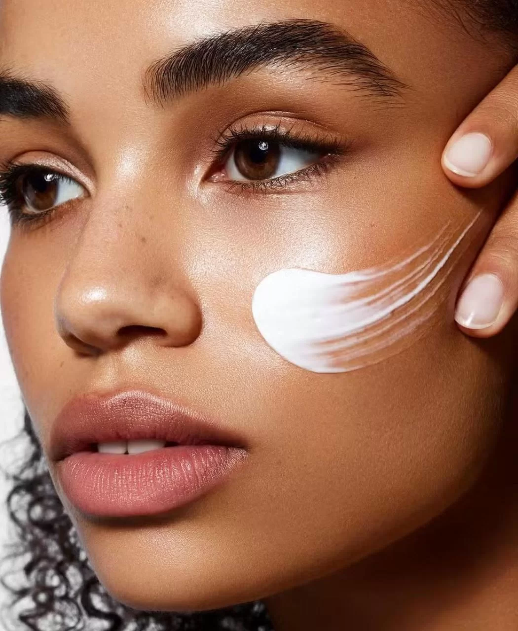 Skincare: especialistas alertam sobre os cuidados necessários para cada tipo de pele- Revista ESTILO