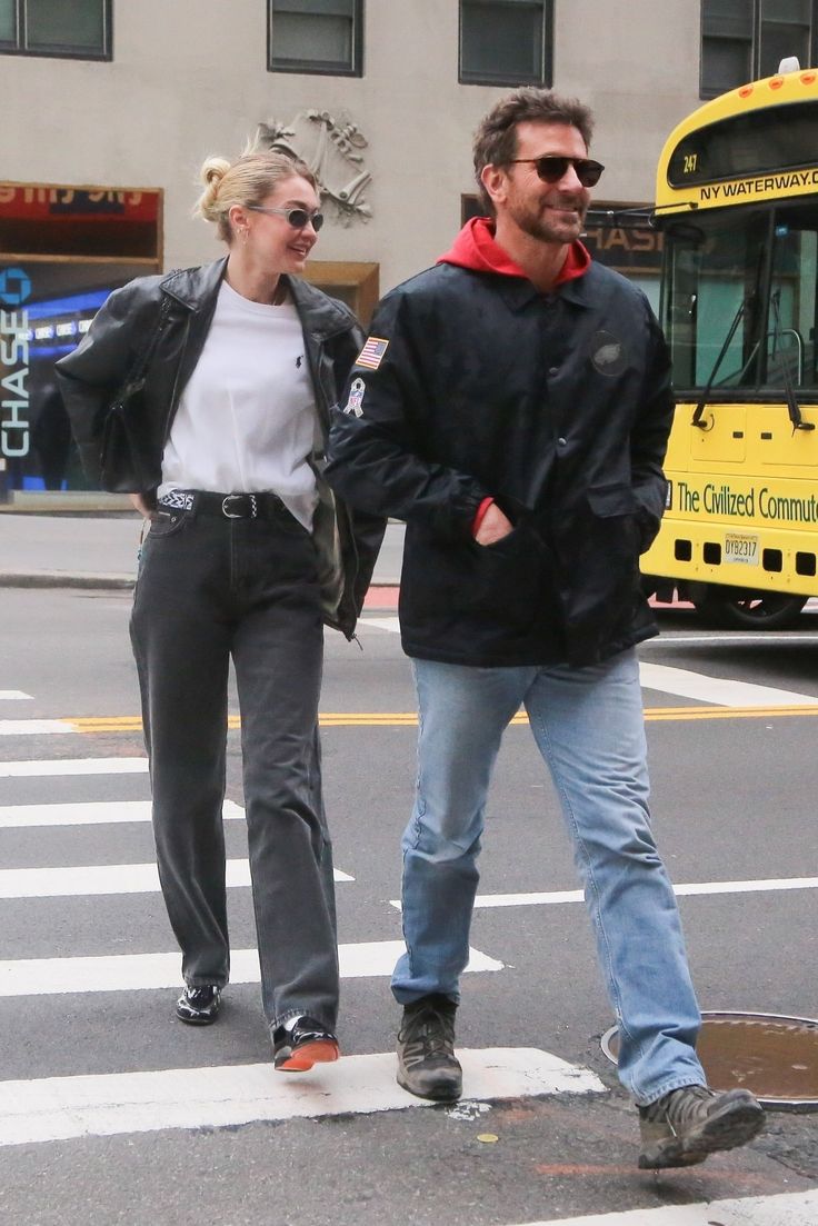 O Estilo De Gigi Hadid E Bradley Cooper