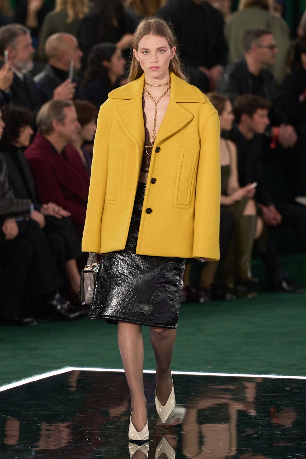 cores para inverno 2025 - Tendências de Moda - Gucci Inverno 25 — Foto: Getty Images