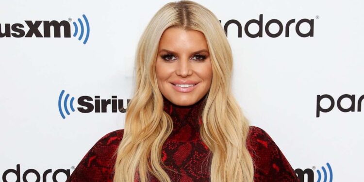Jessica Simpson retorna à TV após 15 anos no American Idol