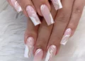Unhas decoradas com efeito marmorizado - Revista Estilo - Revistas de Moda