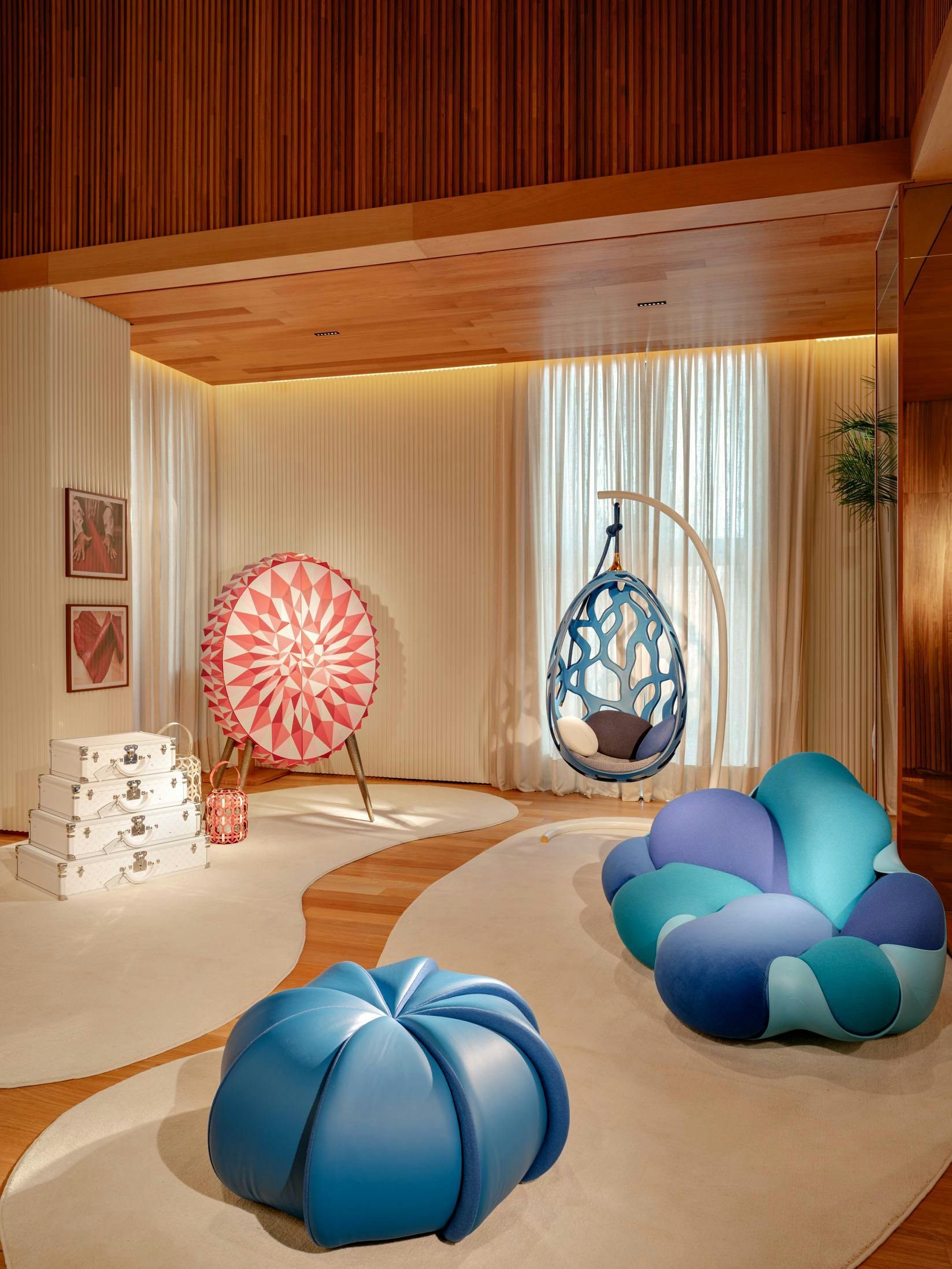 Les Extraordinaires Louis Vuitton no Brasil: Savoir-faire, design e luxo em experiência inédita Revista Estilo - Revista de Moda