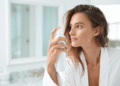 Shampoo a seco: como usar no inverno para cabelos limpos e saudáveis Revista Estilo - Revista de Beleza