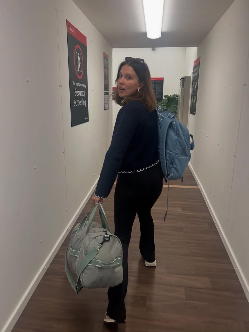 Álbum de fotos de Millie Bobby Brown — Foto: Reprodução/Instagram