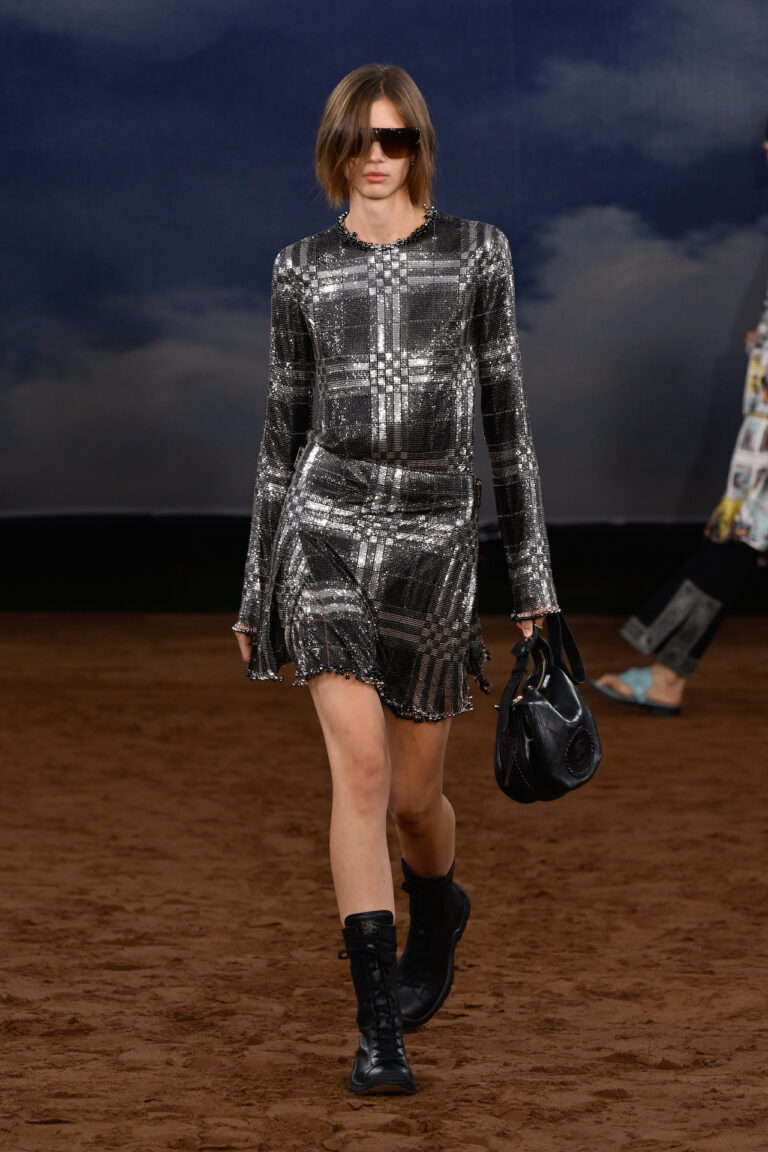 LFW-Burberry-verao-2026-Revista-estilo-revista-de-moda1.jpg 