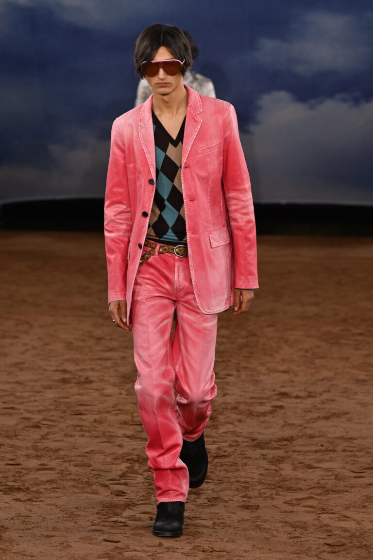 LFW-Burberry-verao-2026-Revista-estilo-revista-de-moda1.jpg 