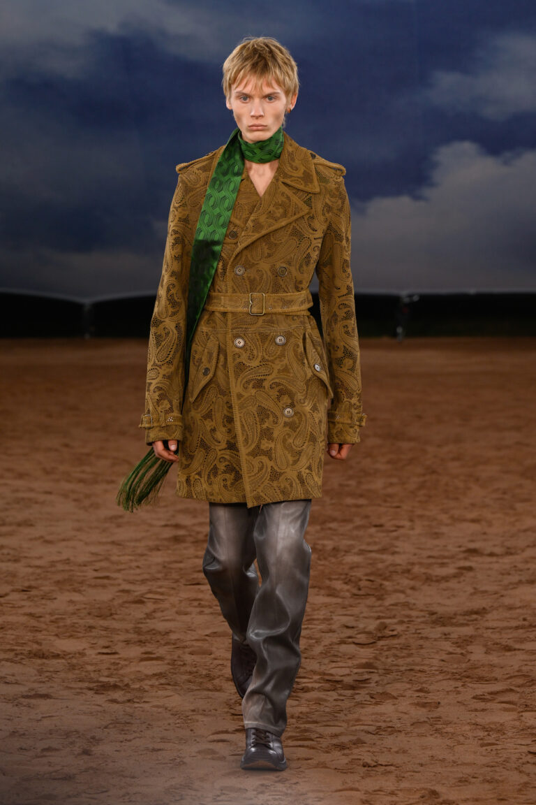 LFW-Burberry-verao-2026-Revista-estilo-revista-de-moda1.jpg 
