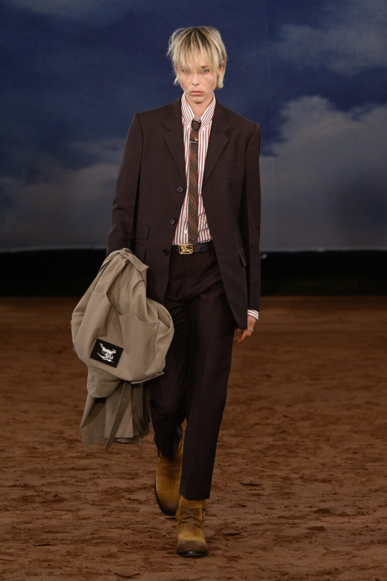 LFW-Burberry-verao-2026-Revista-estilo-revista-de-moda1.jpg 