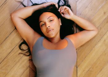 Coperni Lança Tecidos Com Probióticos E Inaugura A Era Da Moda Que Cuida Da Pele - Revista Estilo - Revista De Moda