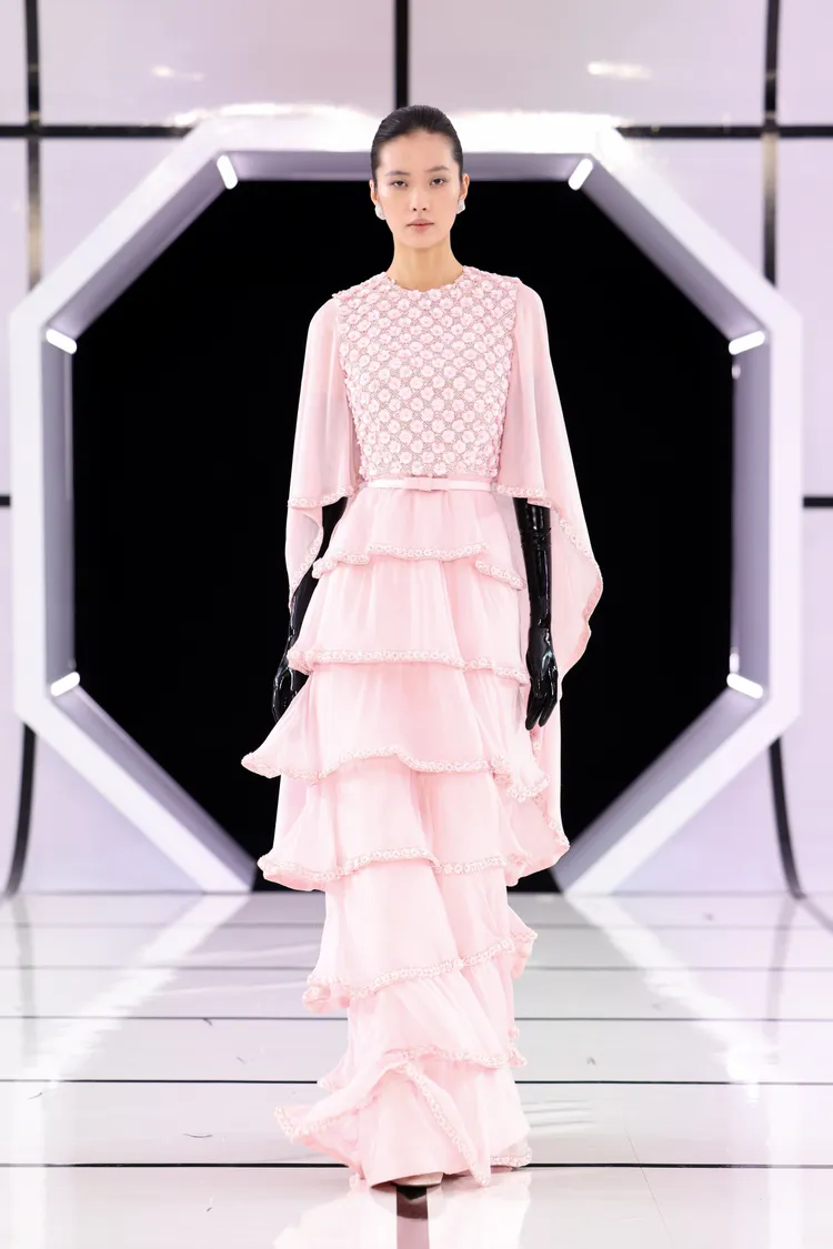 London Fashion Week Outono/Inverno 2026: As Tendências E Desfiles Que Definiram O Inverno Britânico-Revista Estilo
