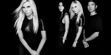 Donatella Versace retorna ao mercado de luxo e cria nova marca em parceria com o grupo Revolve - Revista ESTILO Donatella Versace Retorna Ao Mercado De Luxo E Cria Nova Marca Em Parceria Com O Grupo Revolve-Revista Estilo